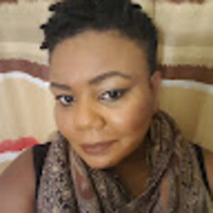 Meet your Posher, Izetta